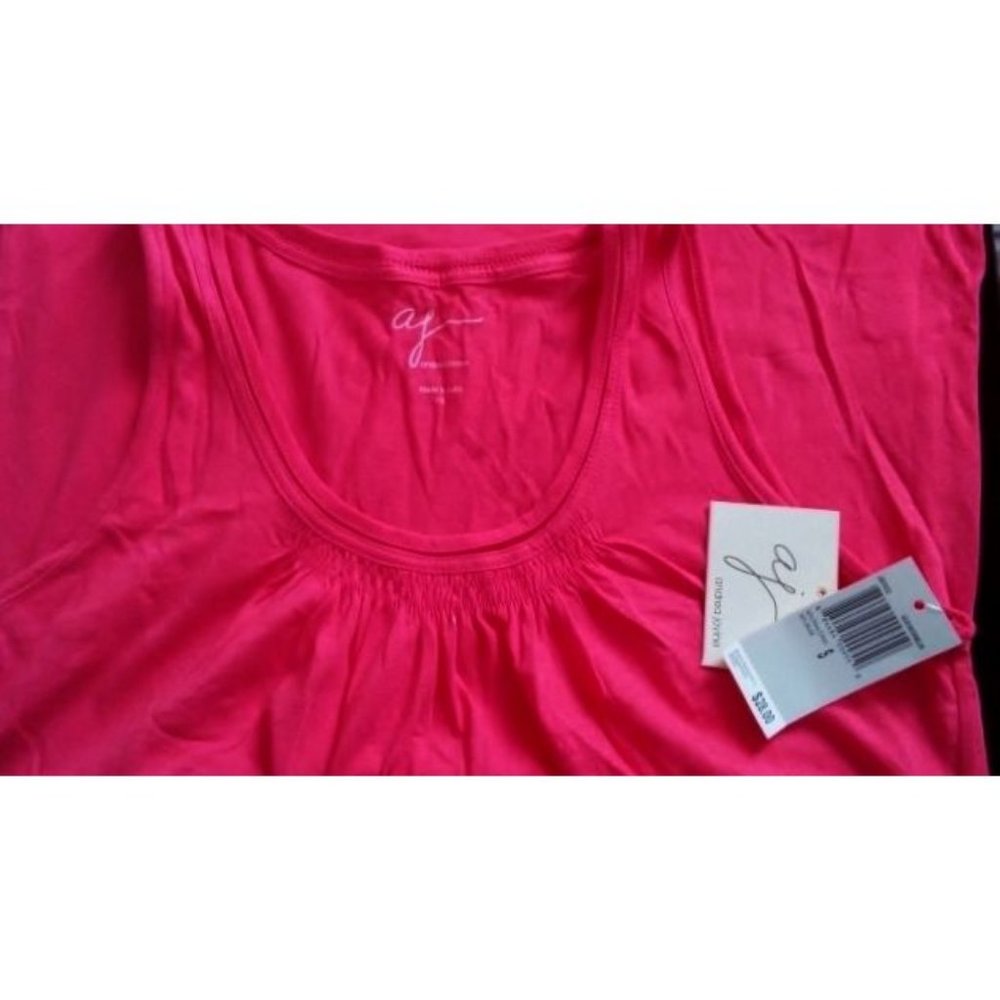 Andrea Jovine Sleeveless Scoopneck Top Small NWT